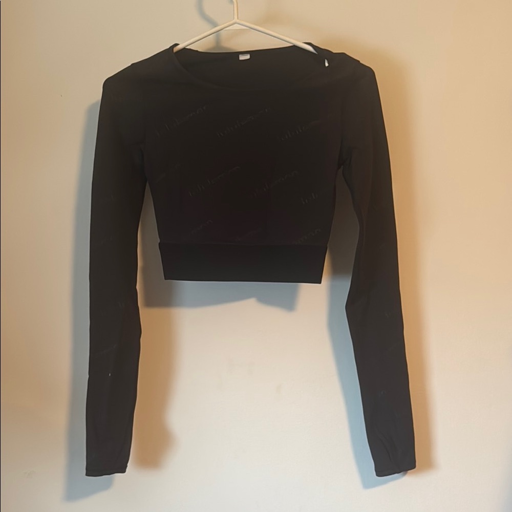 Lululemon Black Long Sleeve Crop Top
